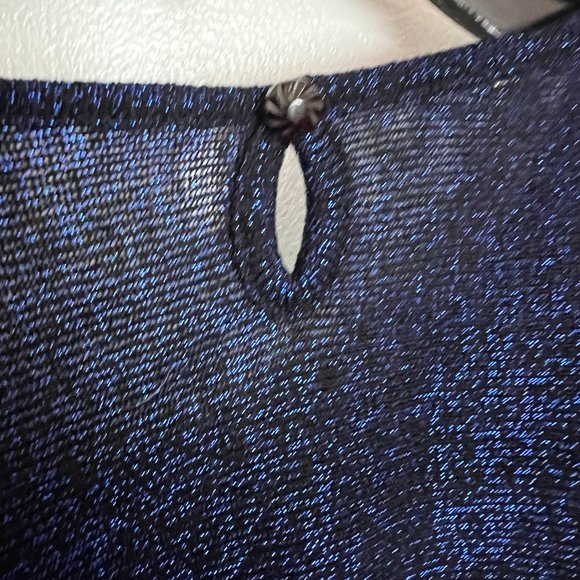 Shimmer top - Picture 3 of 10